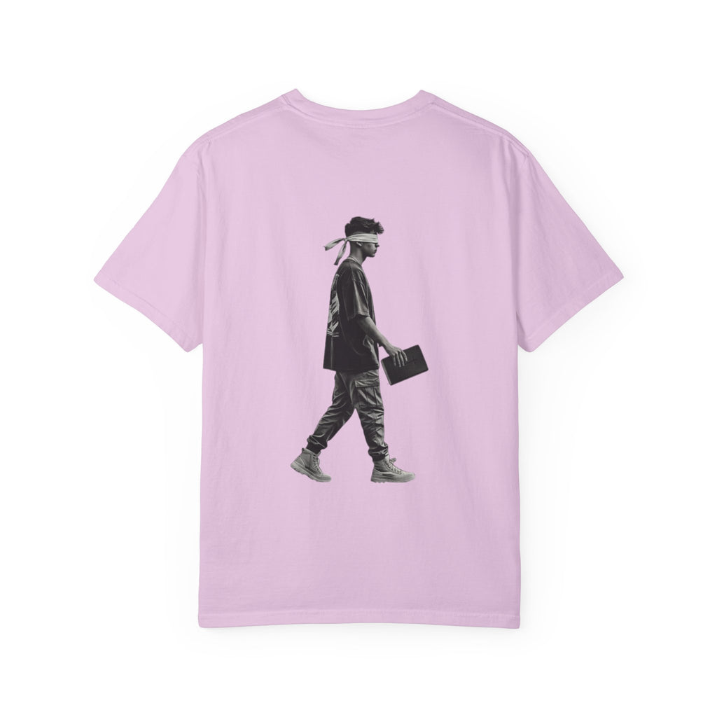 2 Corinthians 5:7 T‑Shirt — Faith Typography Tee with Walking Figure Back