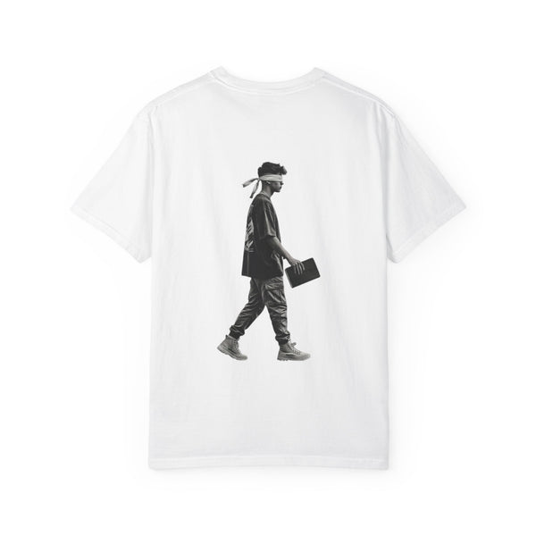 2 Corinthians 5:7 T‑Shirt — Faith Typography Tee with Walking Figure Back