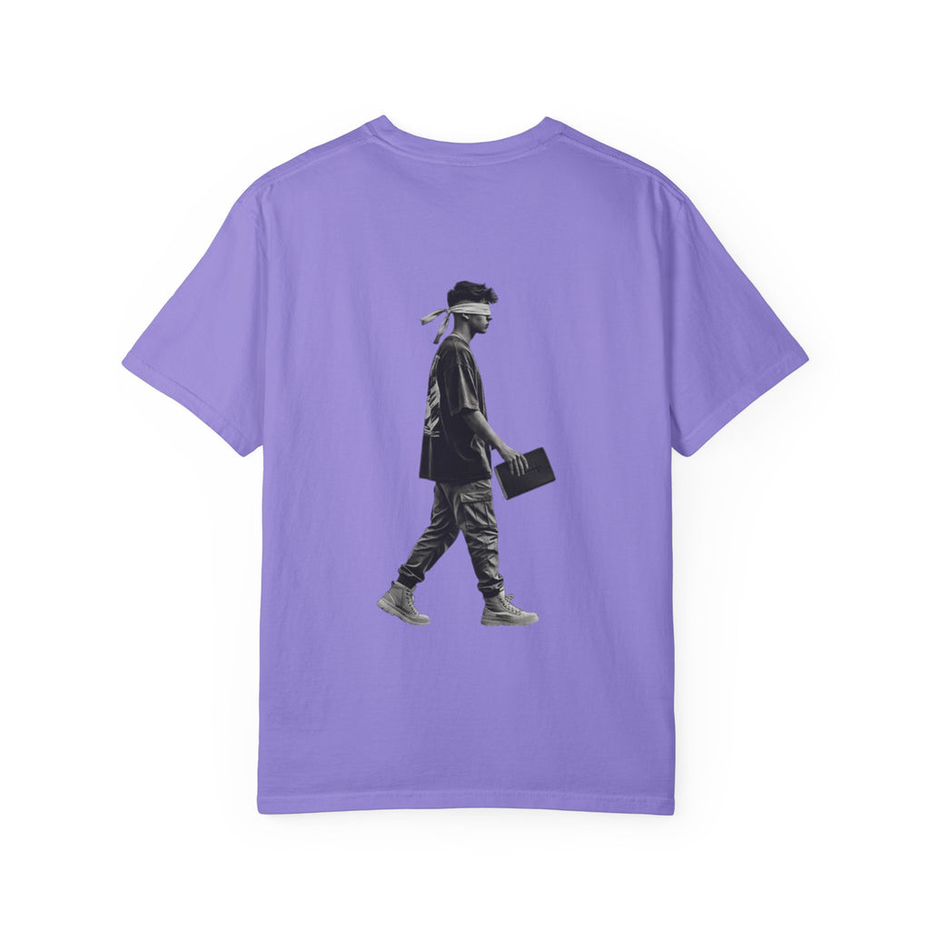 2 Corinthians 5:7 T‑Shirt — Faith Typography Tee with Walking Figure Back